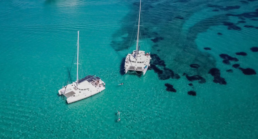 private catamaran tour mykonos