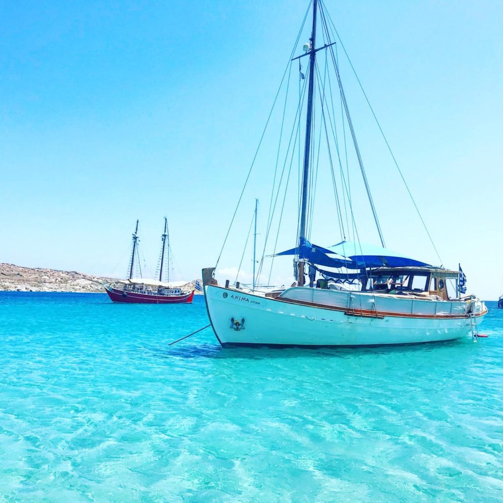 tours mykonos boat